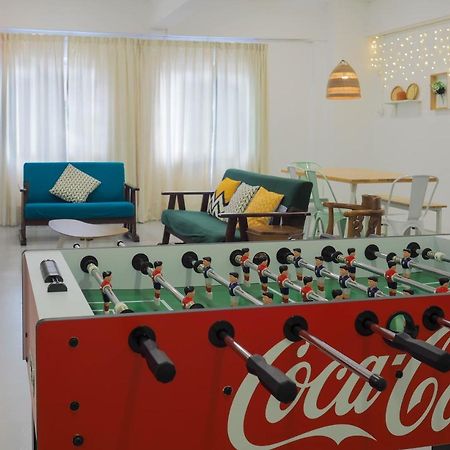 "Cloth Art Homestay" 4 Min Walk To Car Free Zone By Shine Stay 말라카 외부 사진