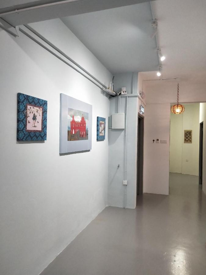"Cloth Art Homestay" 4 Min Walk To Car Free Zone By Shine Stay 말라카 외부 사진