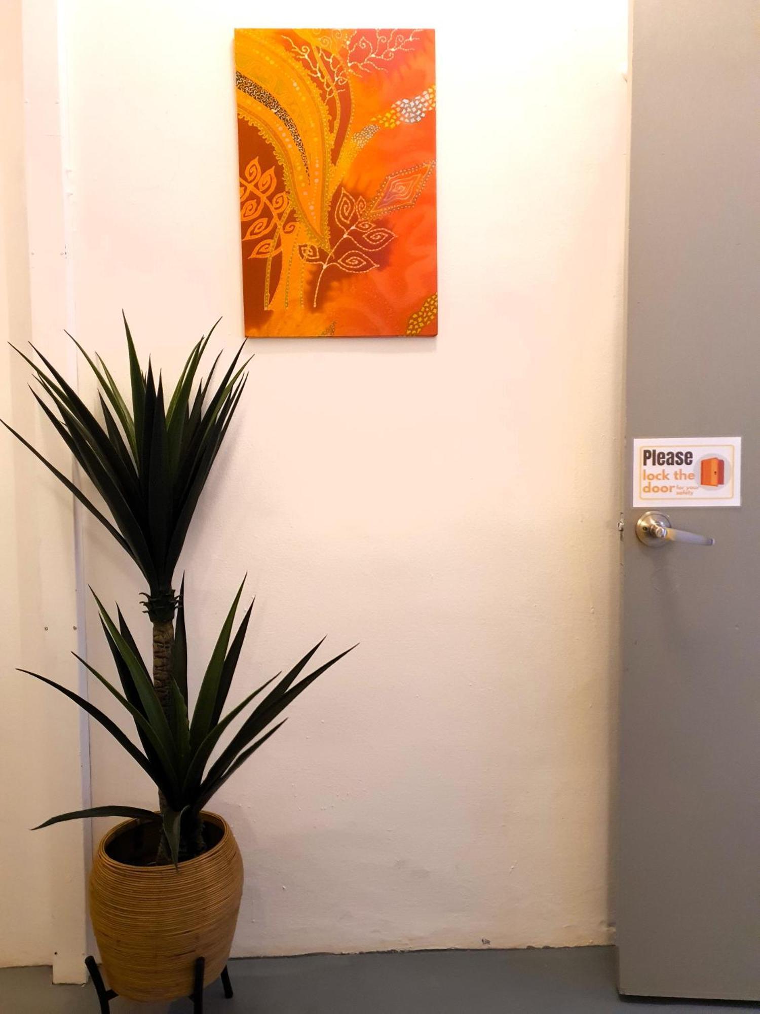 "Cloth Art Homestay" 4 Min Walk To Car Free Zone By Shine Stay 말라카 외부 사진